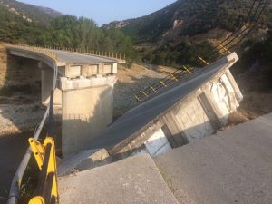 Κατέρρευσε  η  γέφυρα του ποταμού Κόσυνθου στη Ροδόπη – Πολλά τα ερωτηματικά 4